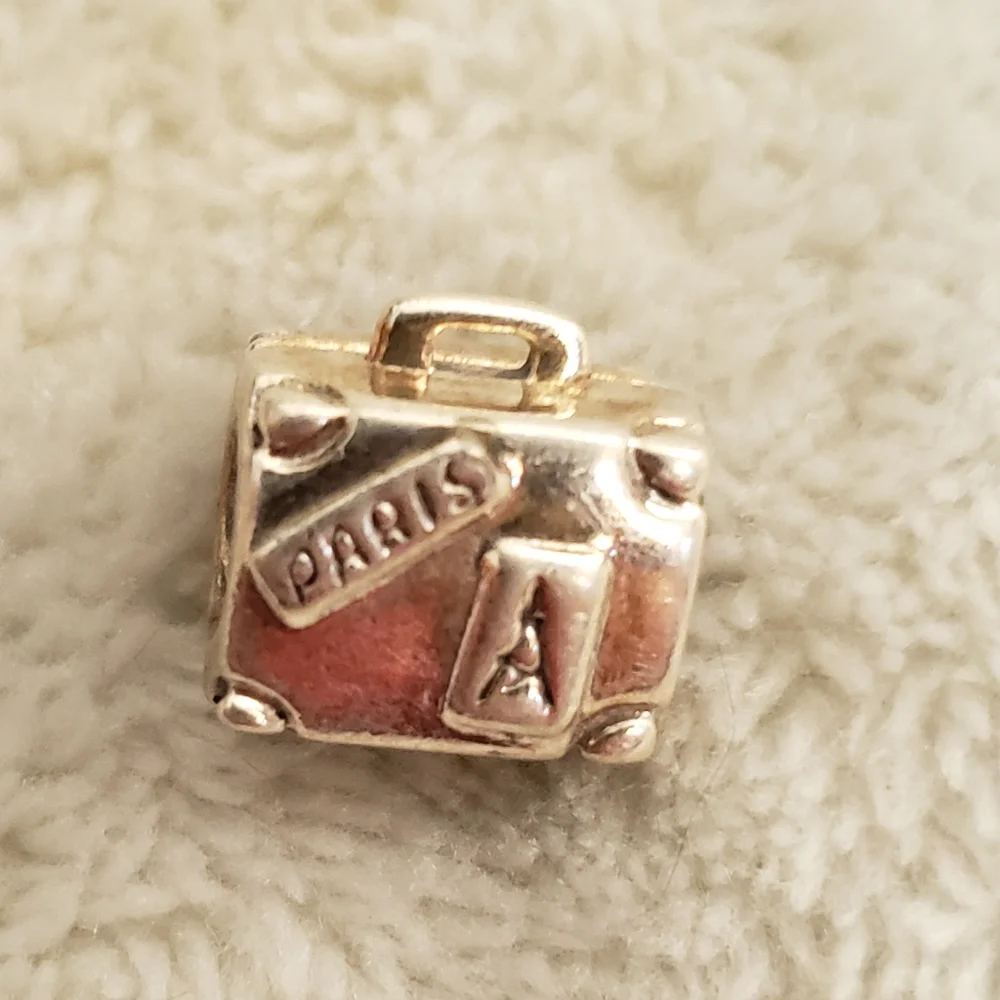 Pandora Sterling Silver Vintage Paris Suitcase Travel Bag Charm Deadstock 790362